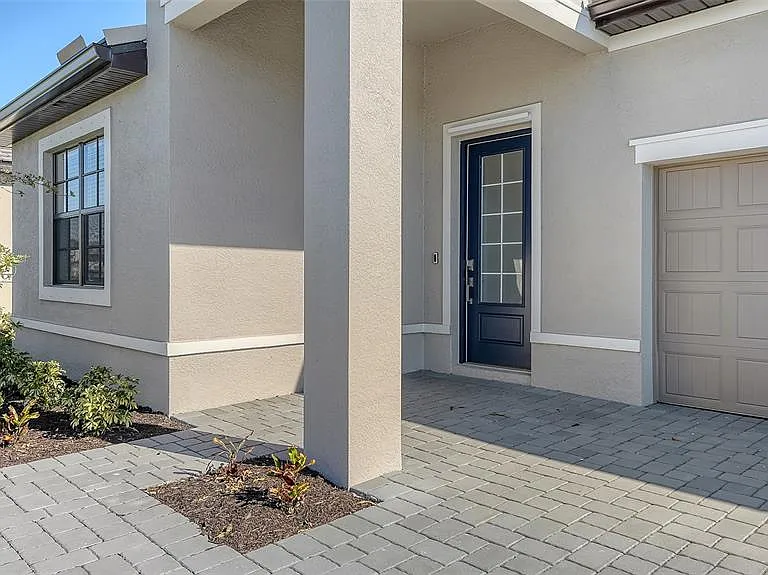 4909 Oyster Pearl St — Photo 4