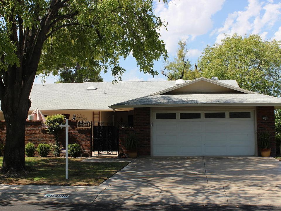 1st image of 19038 N Lakeforest Dr