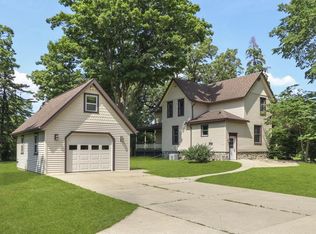 N1087 Cobblestone Rd, Walworth, WI