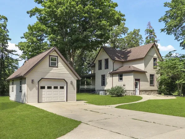 N1087 Cobblestone ROAD, Walworth, WI 53184