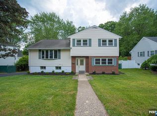338 Main St, New Milford, NJ 07646