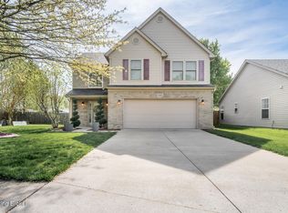 10405 Leven Blvd, Louisville, KY 40229