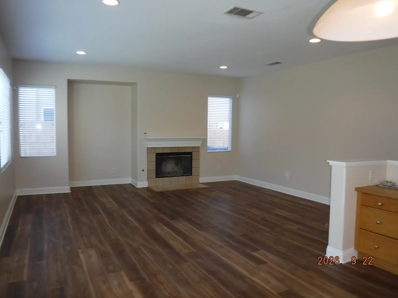 4 bed, 2734 sqft, $3,950 — Photo 3