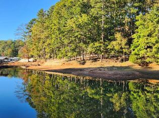 24 Heritage Shrs, Fair Play, SC 29643