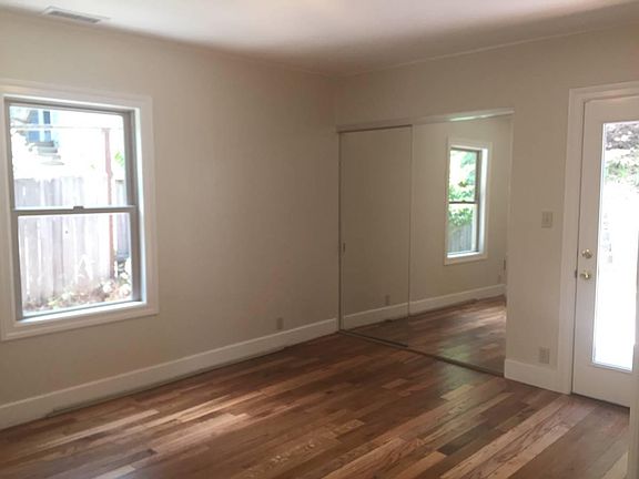 3rd image of 432 Cascade Dr