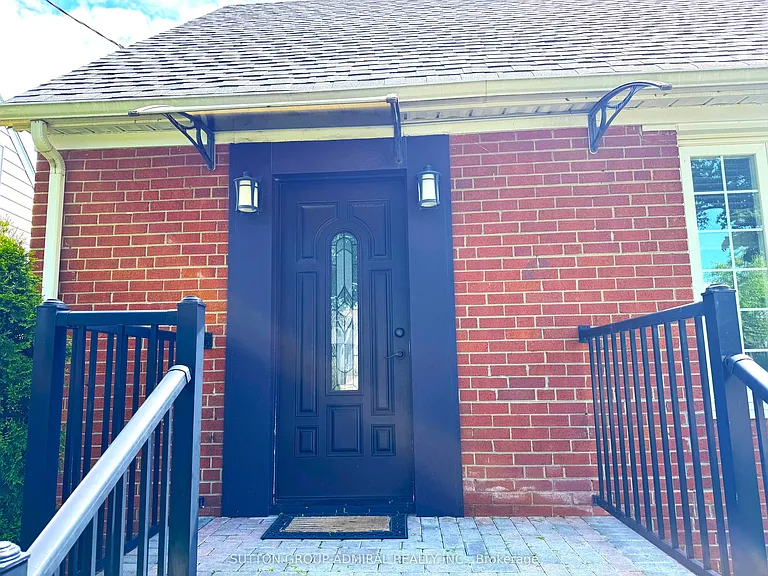 35 Coppermill Dr — Photo 3