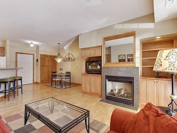 3rd image of 605 Snelling Ave S Unit 108