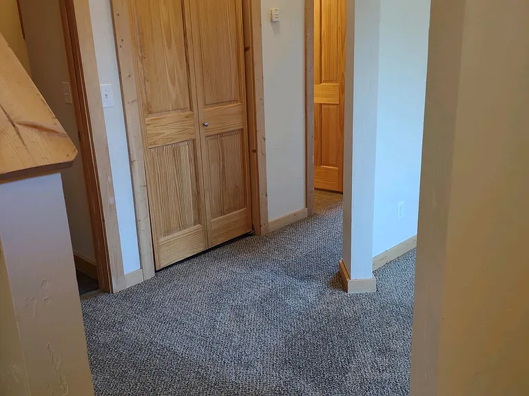 125 Mulligan Ln — Photo 6