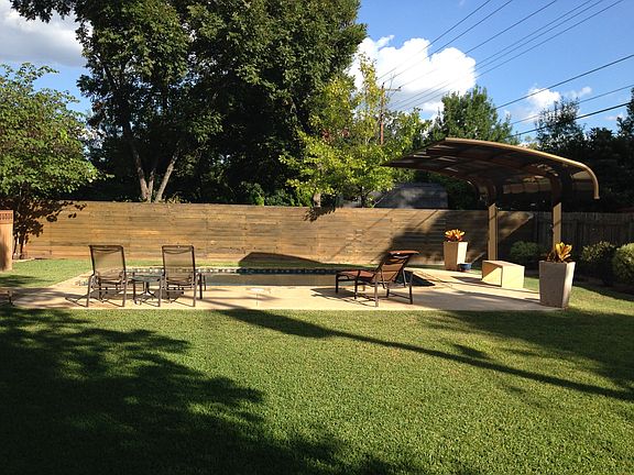 4th image of 1403 Larkwood Dr
