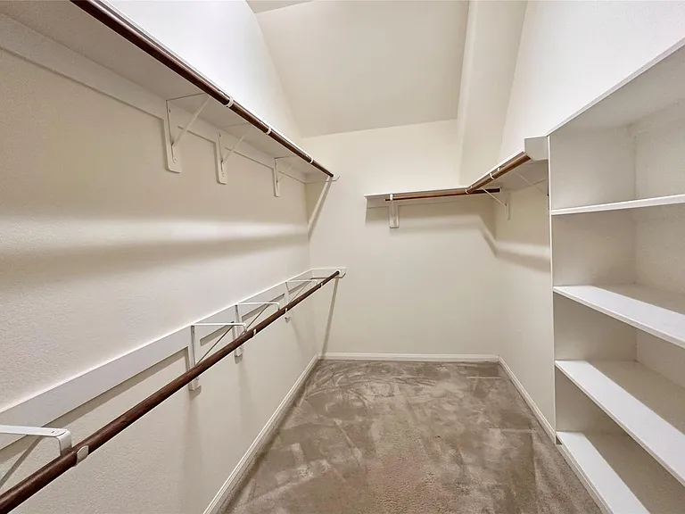 26950 Churchill Gate Ln — Photo 16