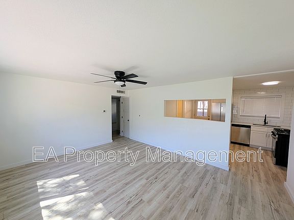 2nd image of 3712 Bryn Mawr Dr NE APT D