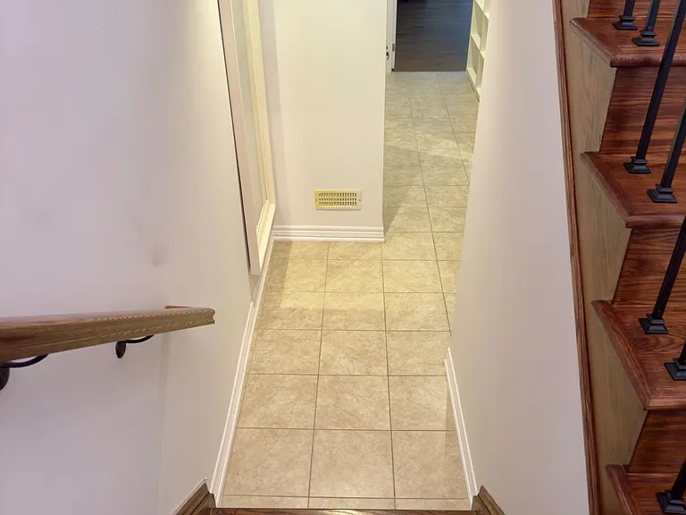 102 Lake Ave — Photo 32