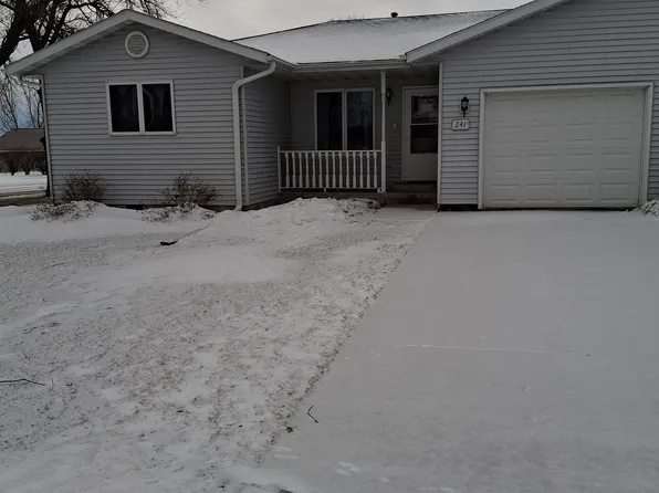 540 2nd Ave SW #241, Winnebago, MN 56098