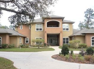 6127 NE 43rd Lane Rd, Silver Springs, FL 34488