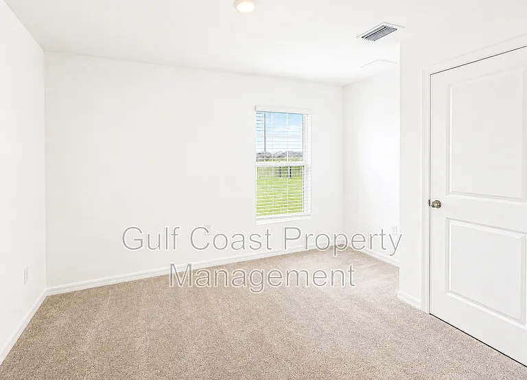 10219 Charlotte Dr — Photo 11