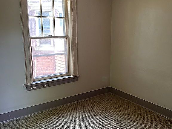 5th image of 2471 N Palmer St