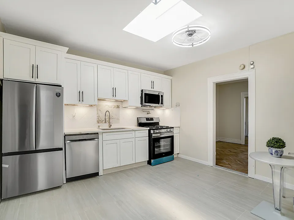 1593 Canarsie Rd #2