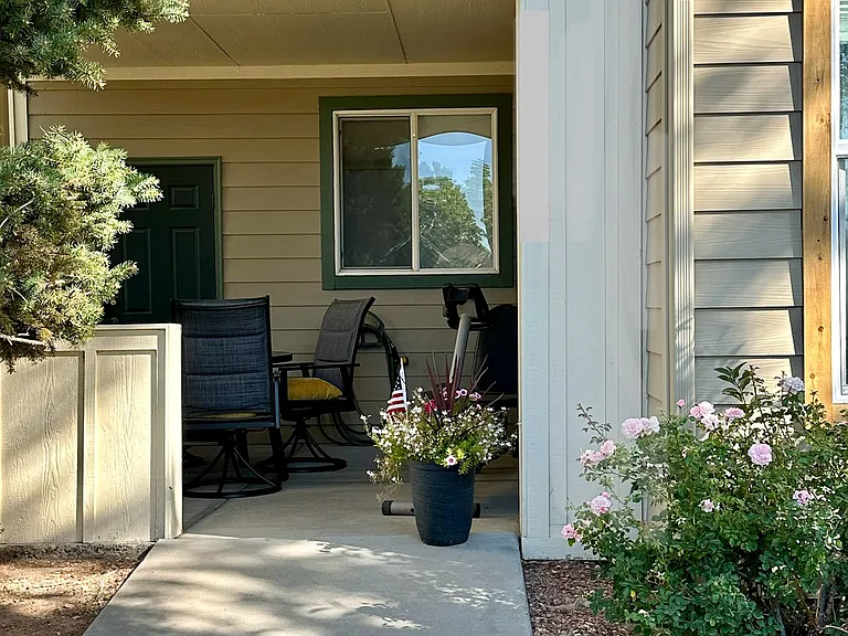 2491 Fountain Greens Pl #B-6 — Photo 2