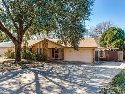 2500 Warwick Dr, Arlington, TX, 76015