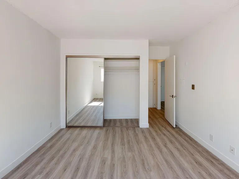 425 S Willaman Drive — Photo 10