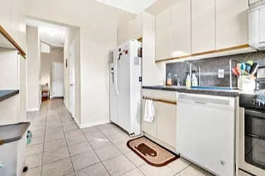 Rented by Halvatzis Realty