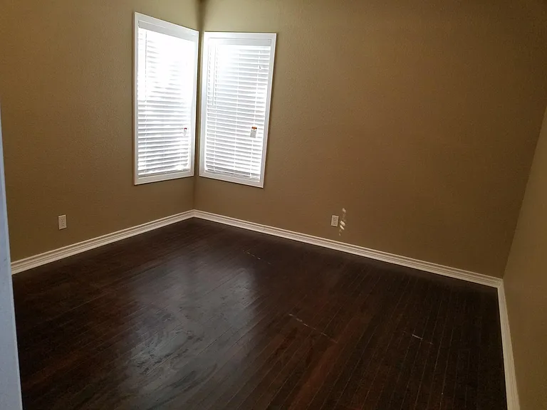 634 Chase Dr — Photo 6