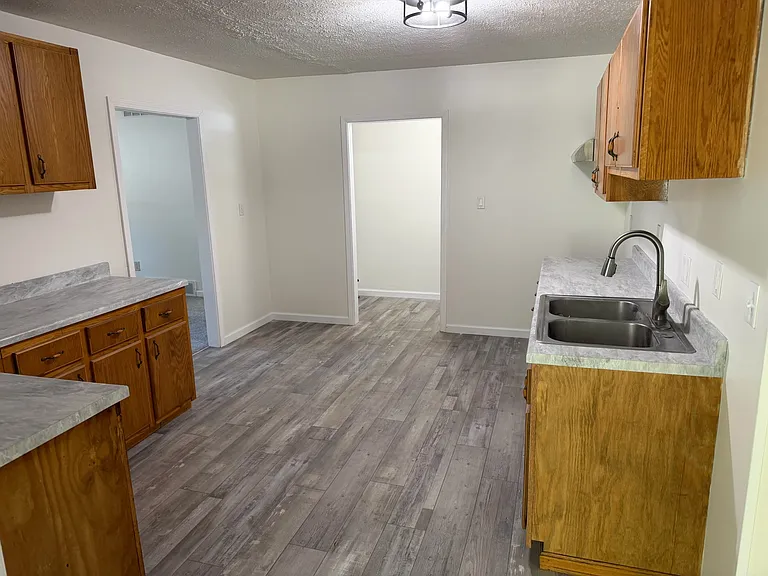 1412 Arcadia Rd — Photo 7