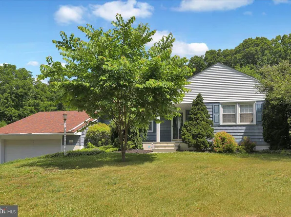 2520 Hopewell Rd, Elverson, PA 19520