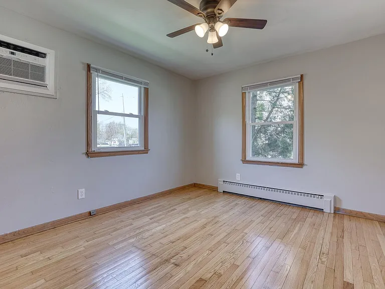 321 W College Ave #1 — Photo 10