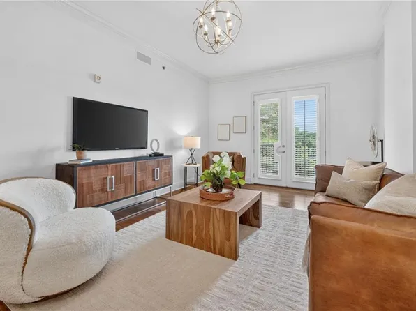 2277 Peachtree Rd NE Unit 506, Atlanta, GA 30309
