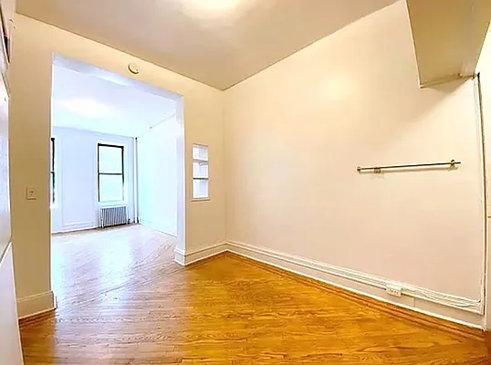 Rented by Manhattan Spaces | media 11