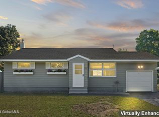 117 Locust Park, Albany, NY 12205