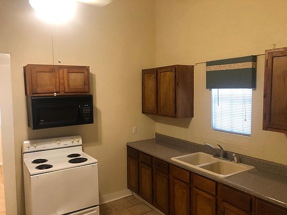 5th image of 652 N San Ignacio Ave #102