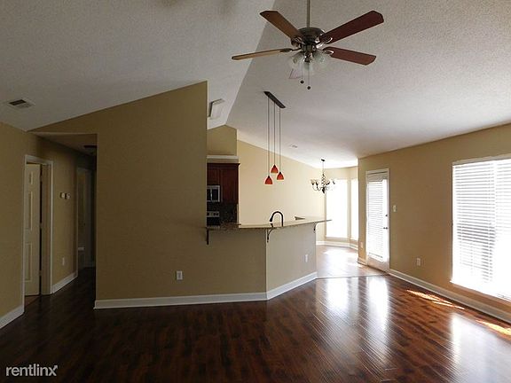 4th image of 7790 Jane Ayre Dr
