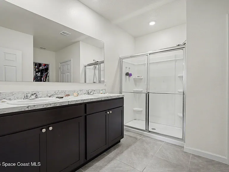 1563 Leeward Ave SE — Photo 21