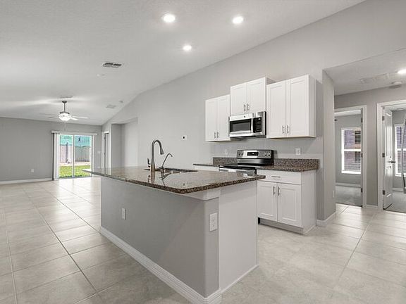 4th image of 7110 Amelia Cove Ct