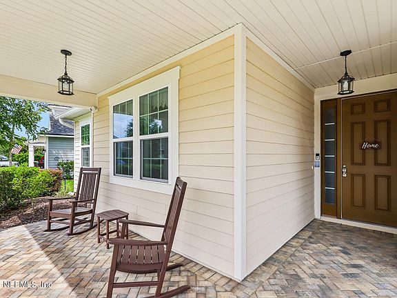 2nd image of 261 PALISADE Drive