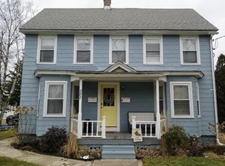 287 Notre Dame St #1, Westfield, MA 01085