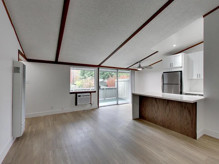Riverwood Apartments — Photo 51