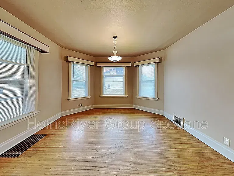 3 bed, 1734 sqft, $1,750 — Photo 4