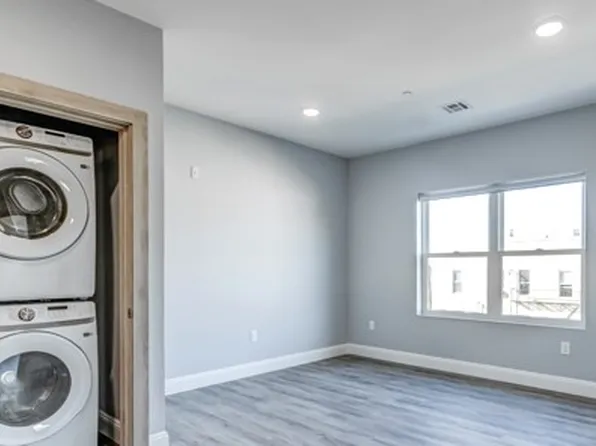 311 Sip Avenue image 61 of 61