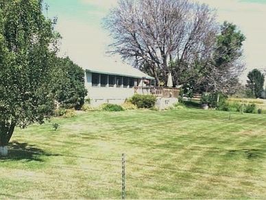2nd image of 462 E Idaho Blvd