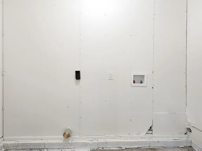 11407 Winchester Ave — Photo 18