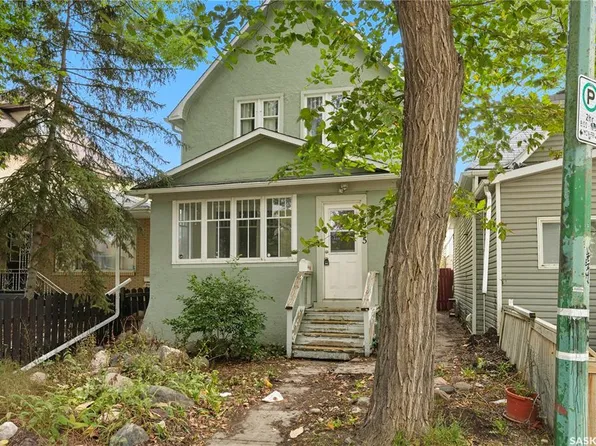 1875 St John STREET, Regina, SK S4P 1S1