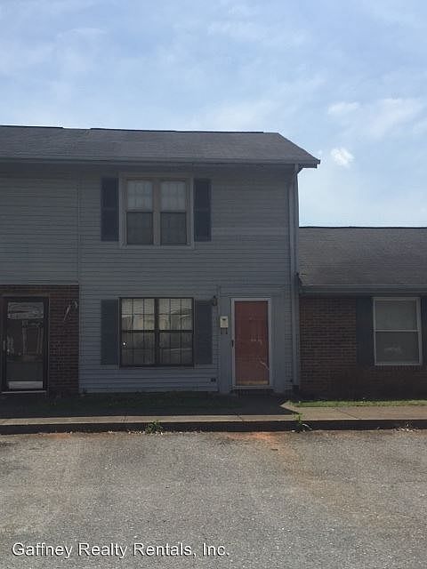 1st image of 800 W Buford St APT I