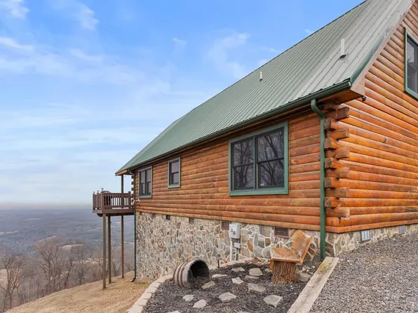 1348 Starry Nights Dr, Fancy Gap, VA 24328