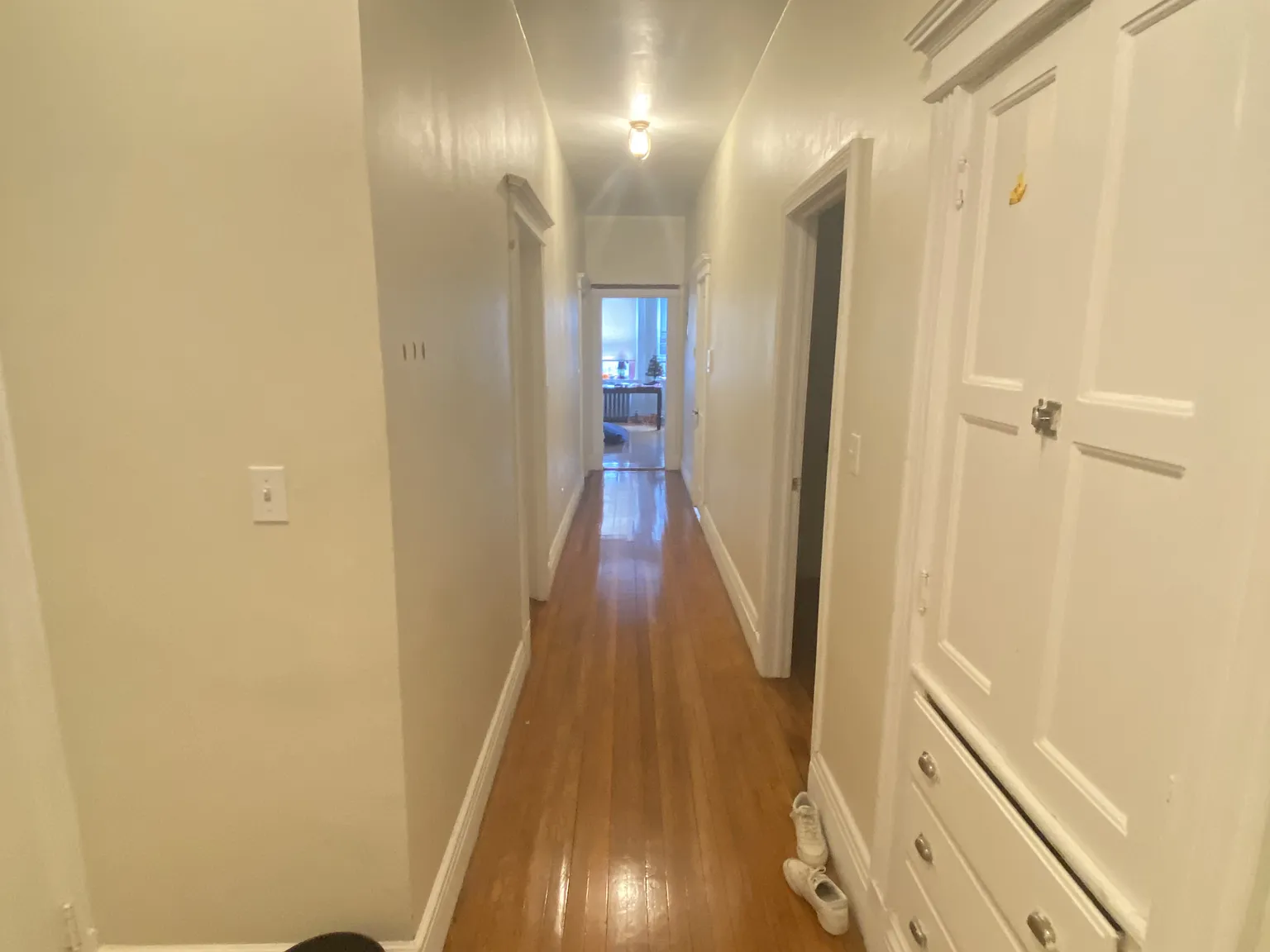3 bed, $5,400 — Photo 3