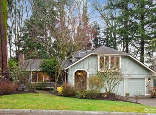 15922 SE 46th Pl, Bellevue, WA