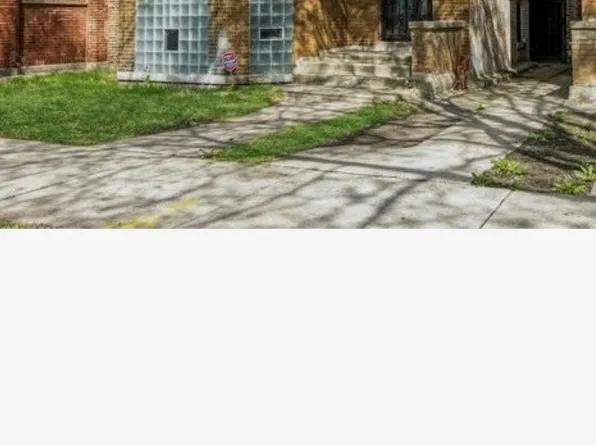 8035 S Marquette Ave #3, Chicago, IL 60617