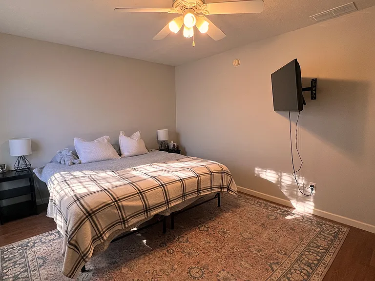 3590 S Oaklawn Cir — Photo 30